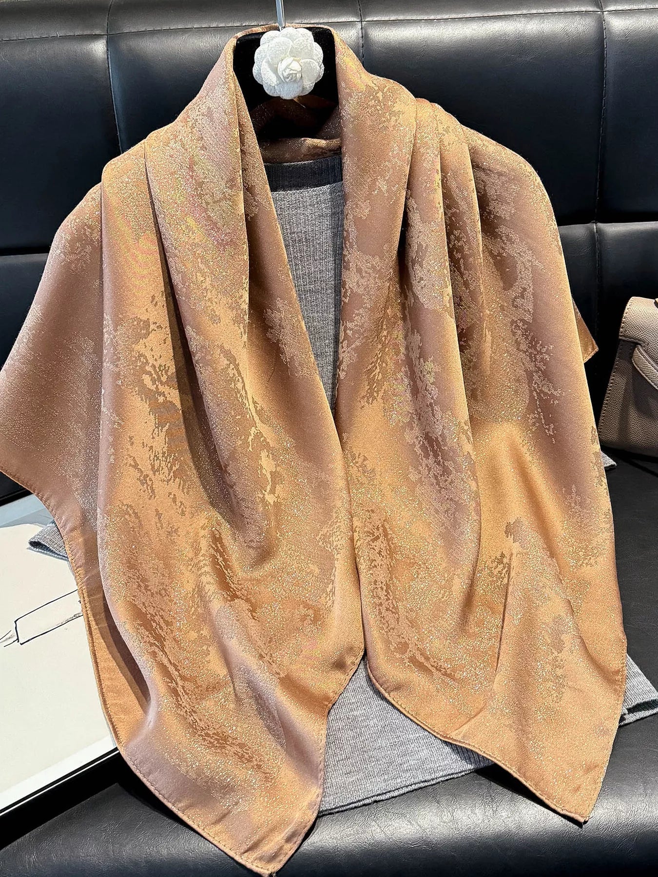 b1a2dcdcf3bd4314954b9a59da4c1f61-Max-Origin