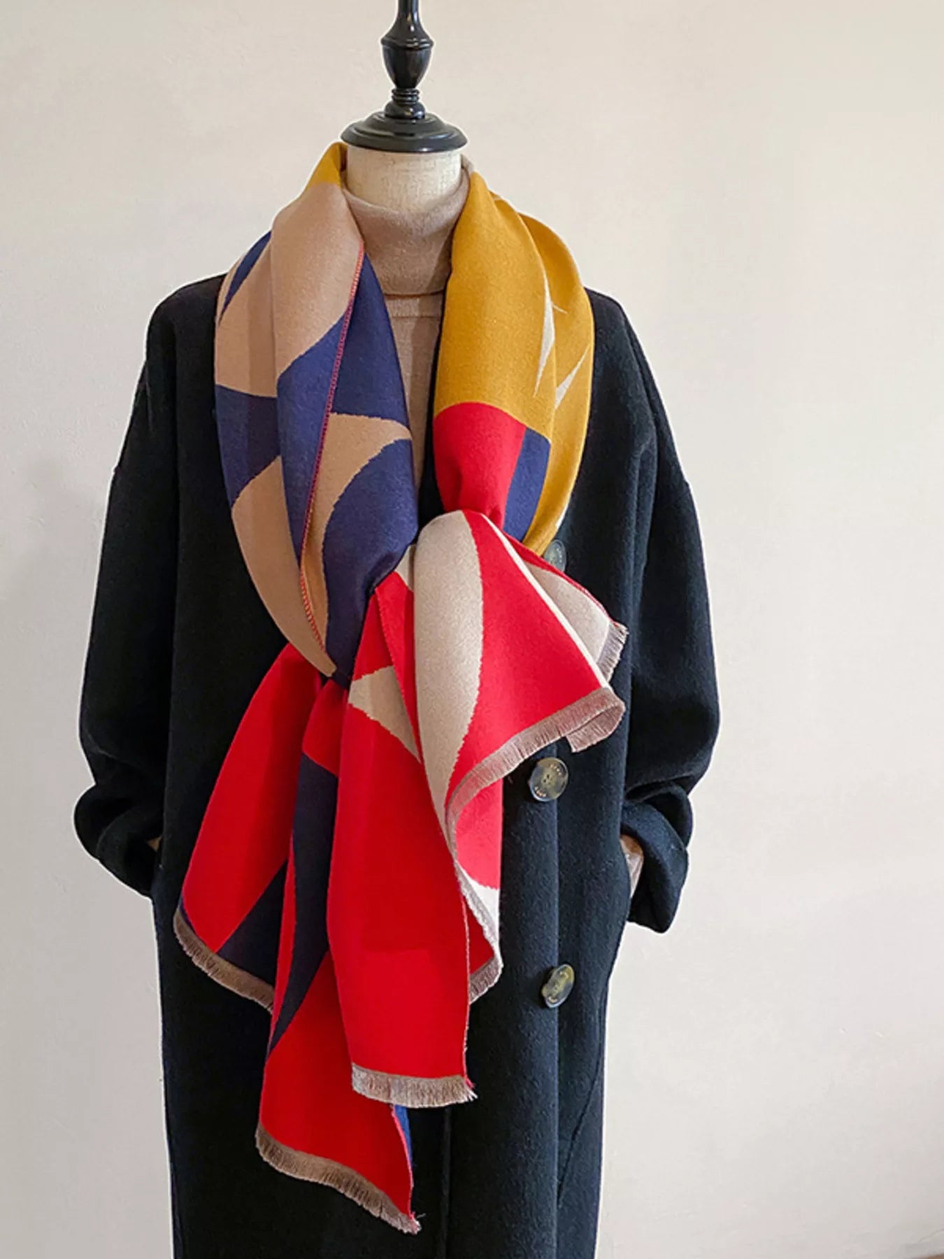 f33bffa8583a4c26884068d0d2b21feb-Max-Origin